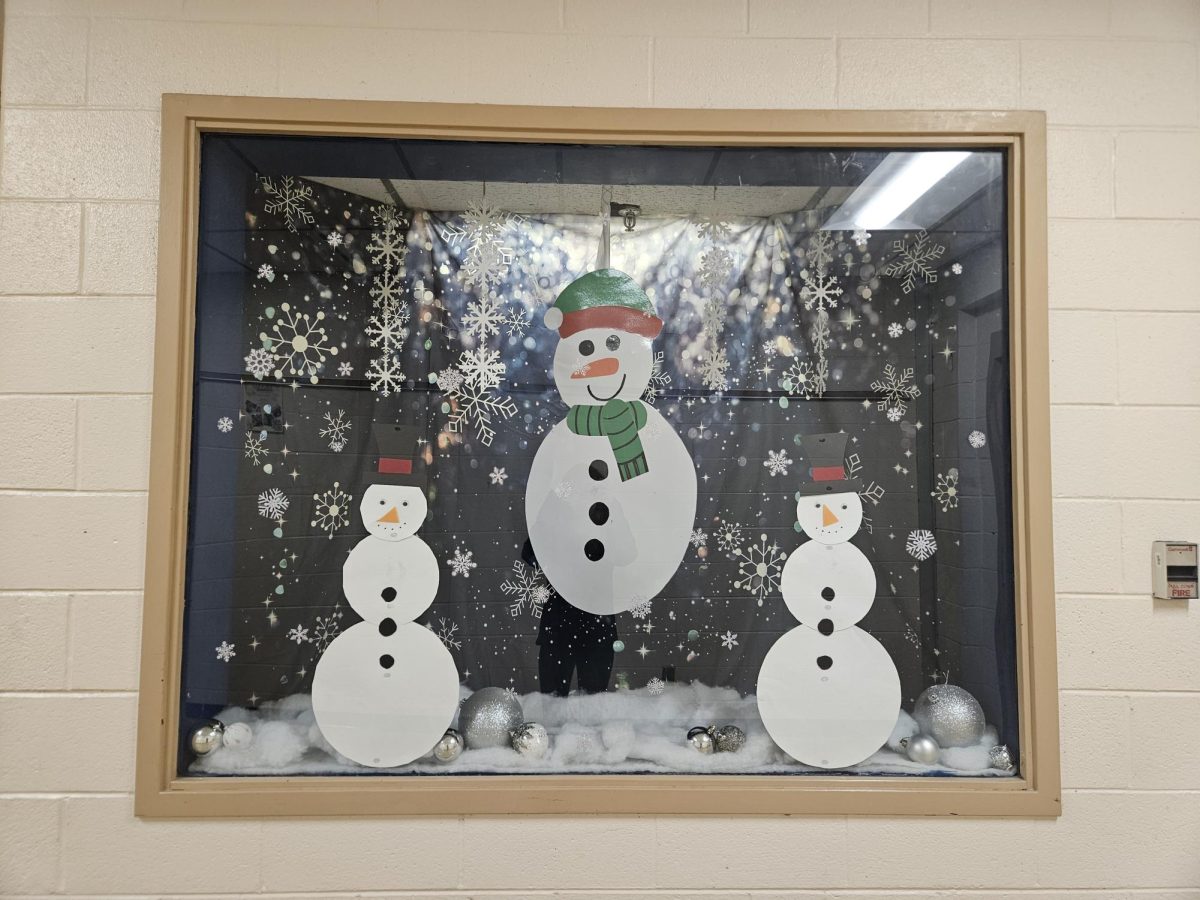 Library windows and hallways at KHS are decorated for the holiday season. 